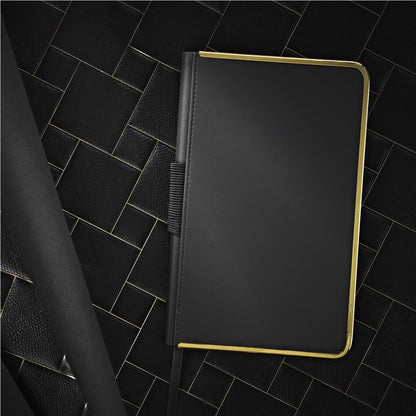 AV-19004_LIFESTYLE-NO-LOGO