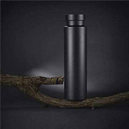 AV-19165_LIFESTYLE-NO-LOGO