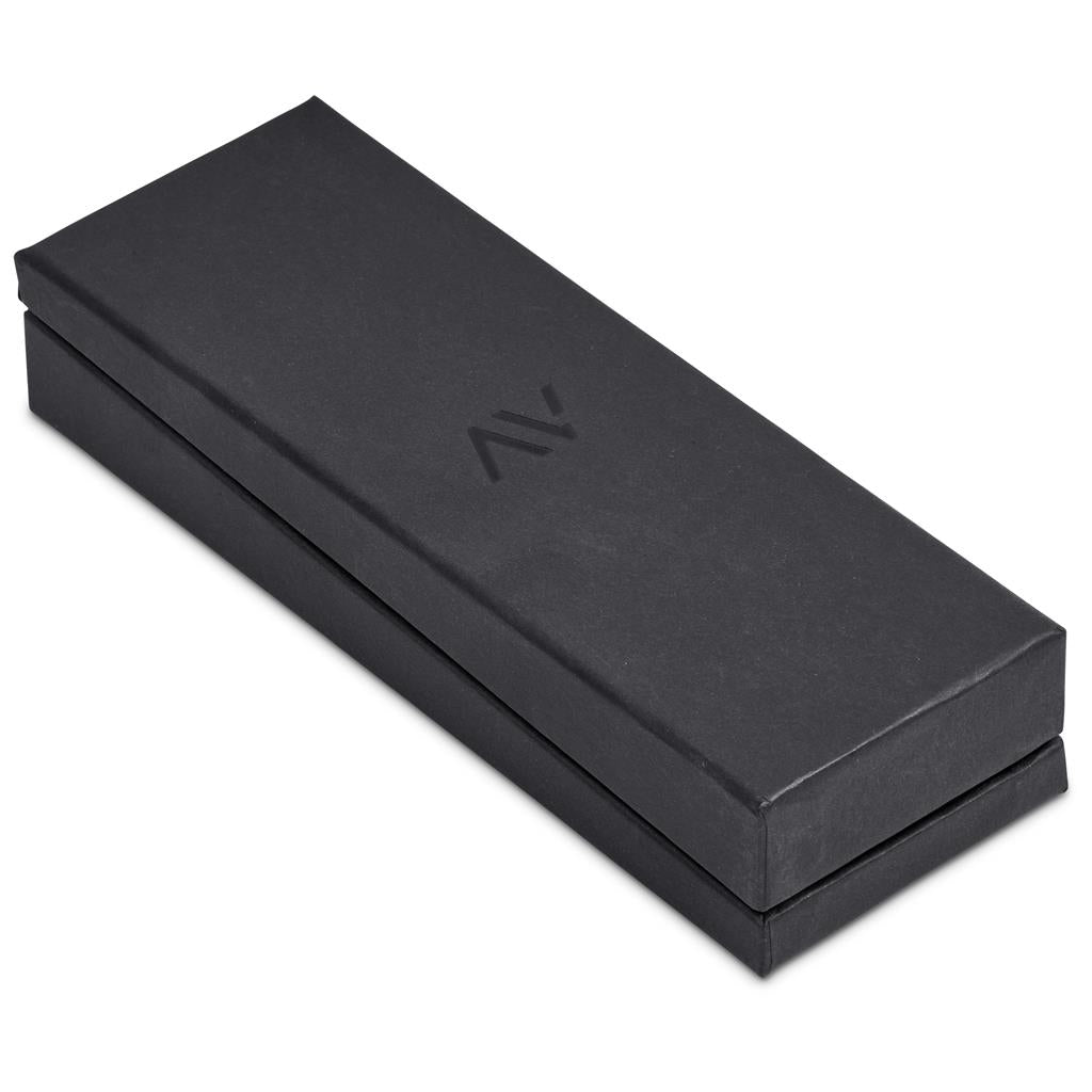 AV-19175_CLOSED-BOX