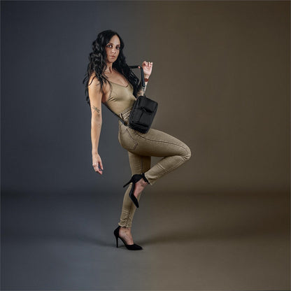 BG-SD-452-B-LIFESTYLE-31-NO-LOGO