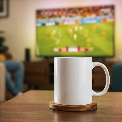 MUG-6395_LIFESTYLE_AI-02-NO-LOGO_FOOTBALL